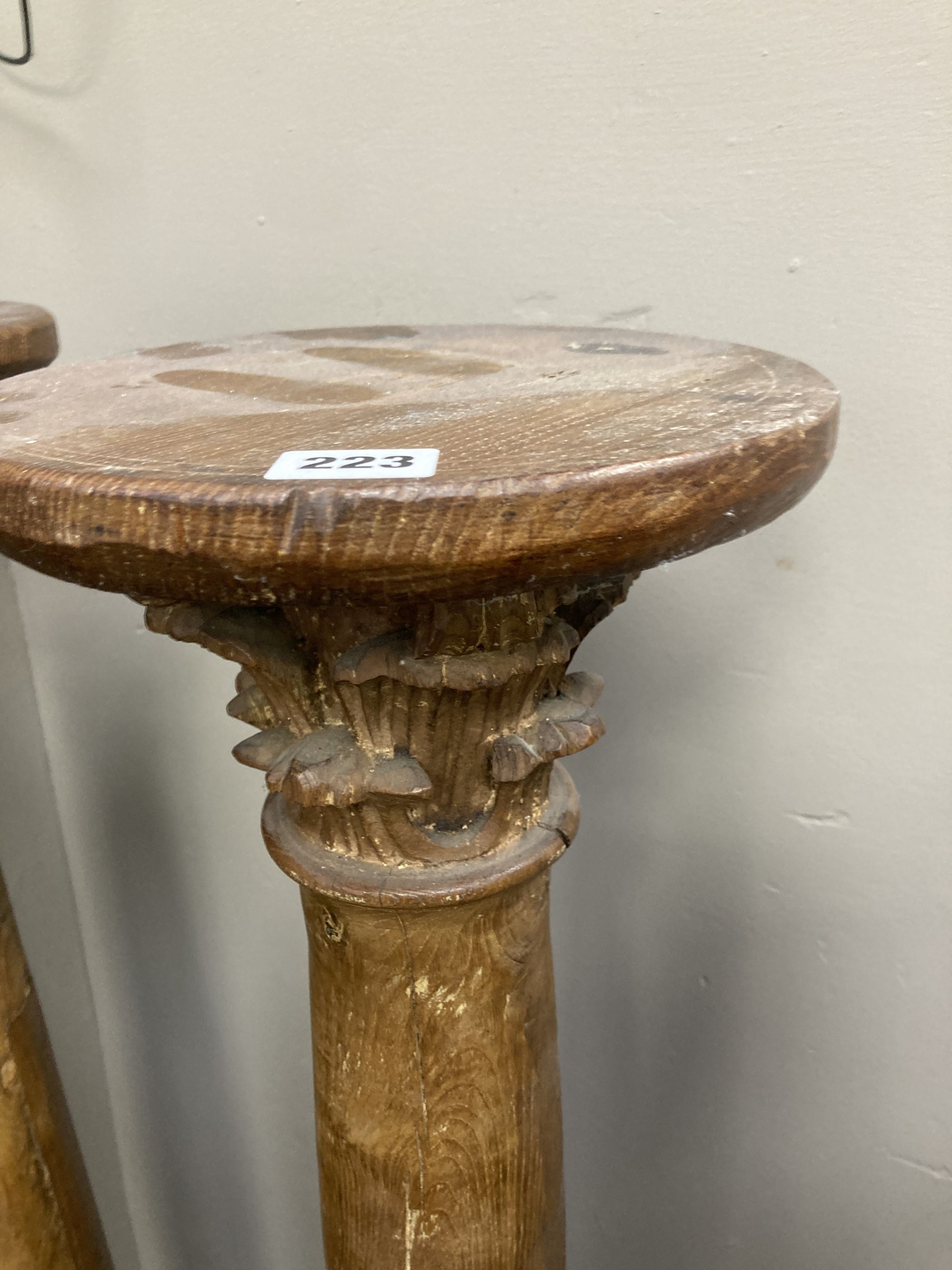 A pair corinthian column pedestals, height 114cm